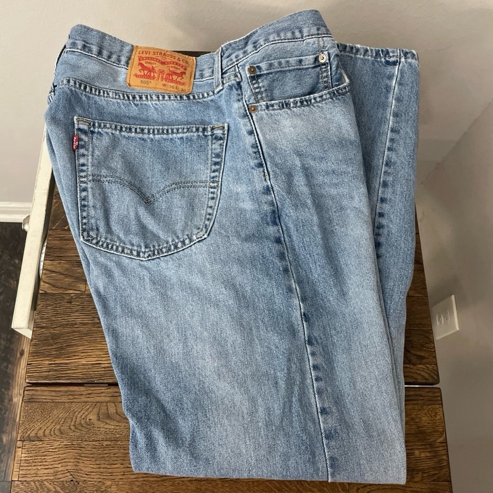 Mens’s 505 Levi jeans W36 L30
